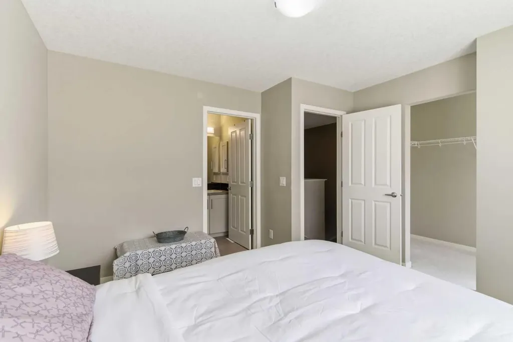 150 Copperpond Villas SE Calgary AB T2Z 5B8