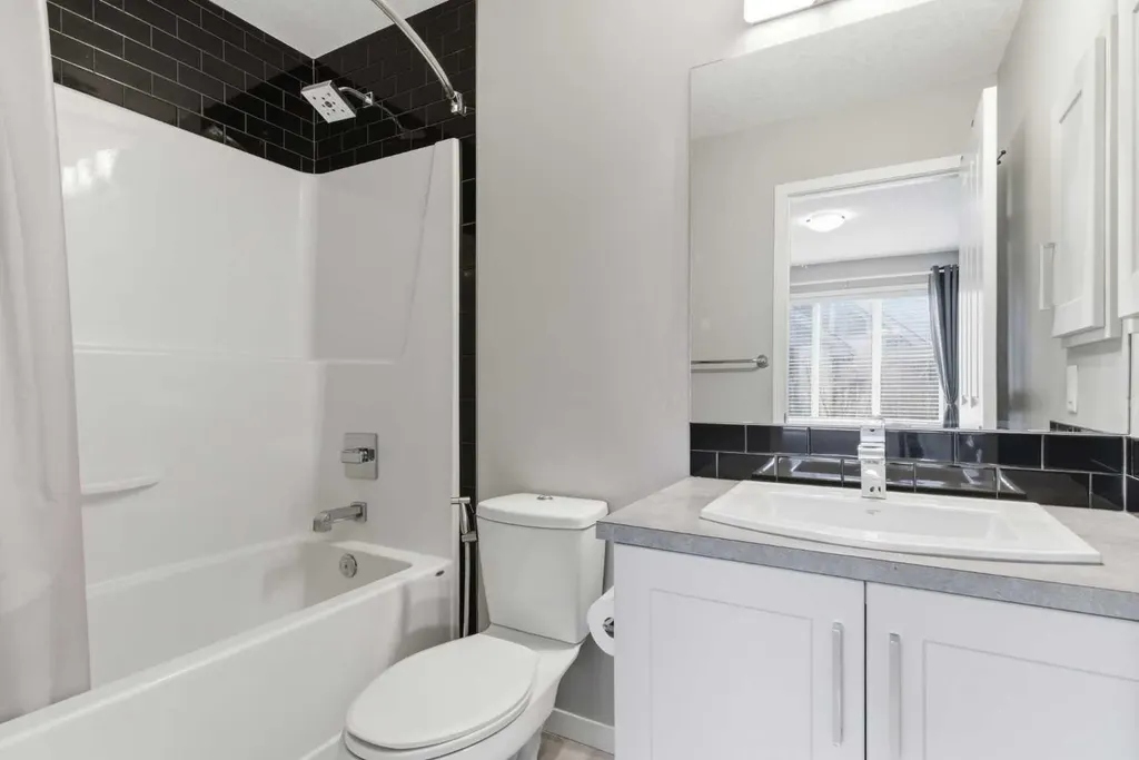 150 Copperpond Villas SE Calgary AB T2Z 5B8