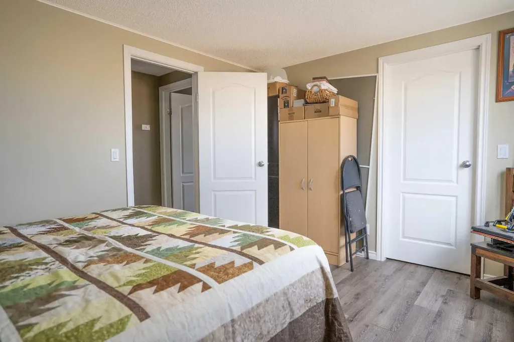 40321 Range Road 251 Rural Lacombe County AB T0C 0Y0