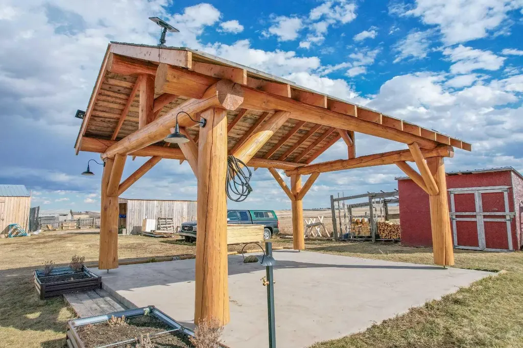 40321 Range Road 251 Rural Lacombe County AB T0C 0Y0