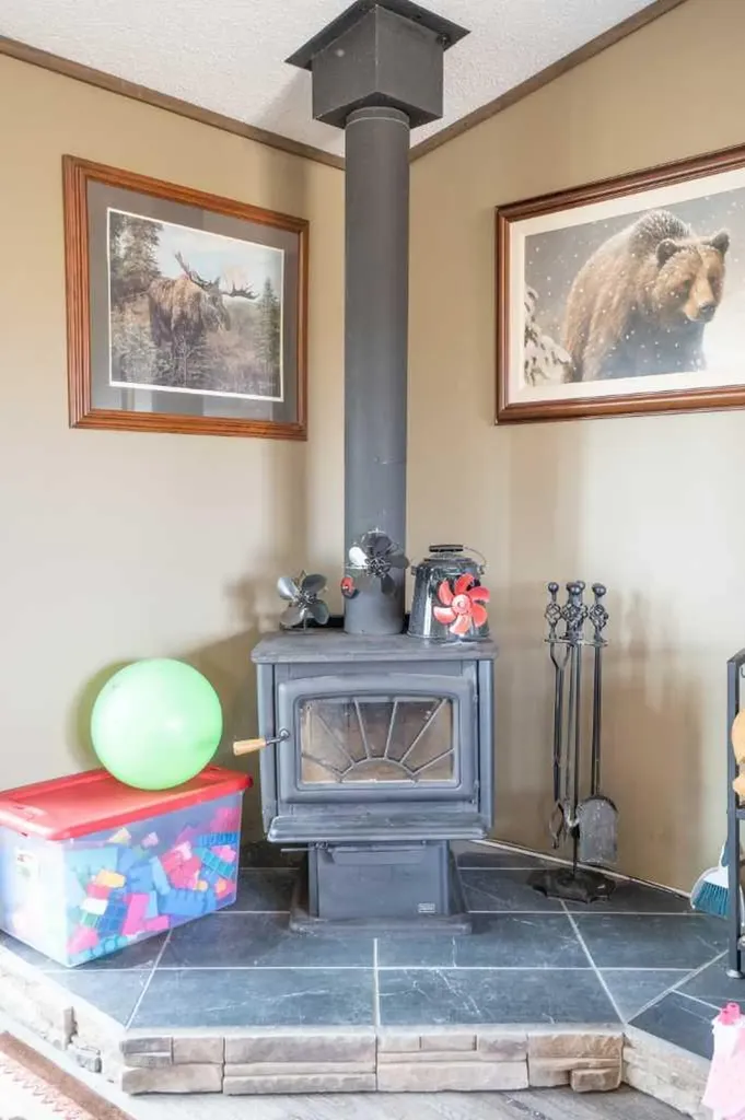 40321 Range Road 251 Rural Lacombe County AB T0C 0Y0