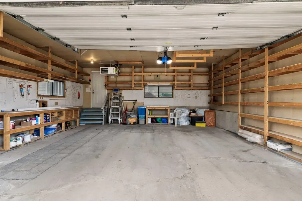3816 Brighton Drive NW Calgary AB T2L 1G8