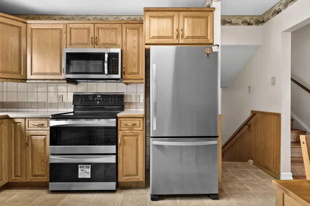 3816 Brighton Drive NW Calgary AB T2L 1G8