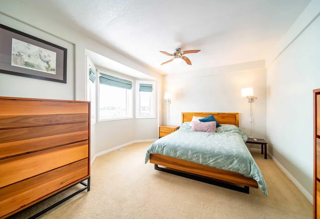921 22 Street Wainwright AB T9W1T8