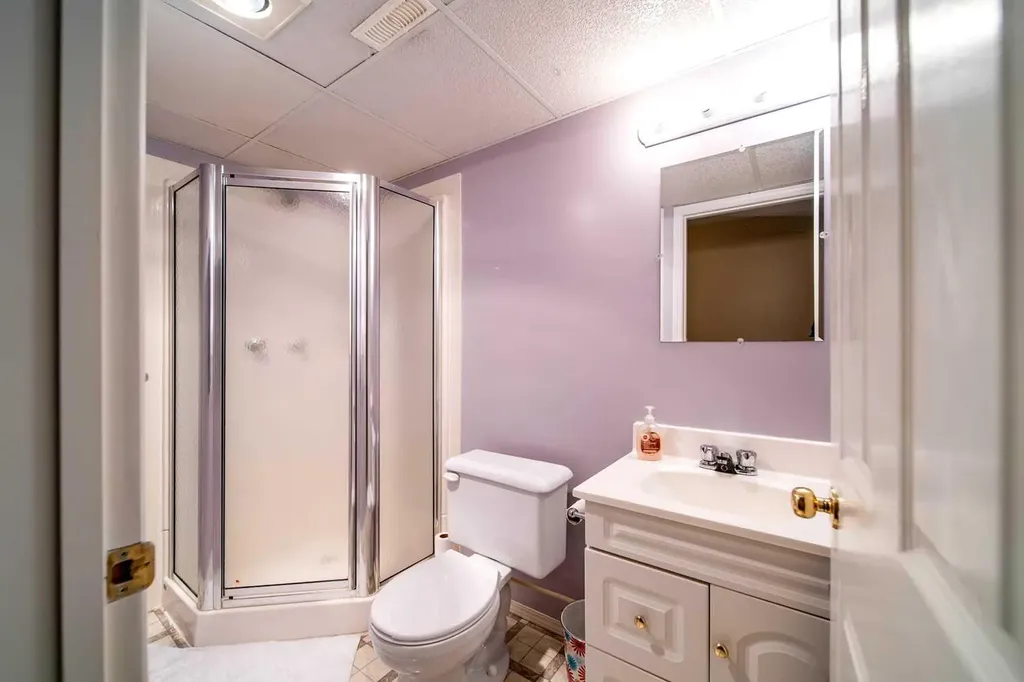 921 22 Street Wainwright AB T9W1T8