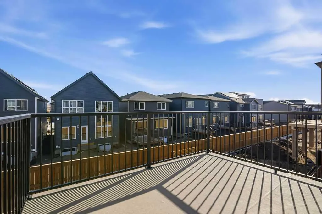 259 Marnot Grove NW Calgary AB T3J2J5
