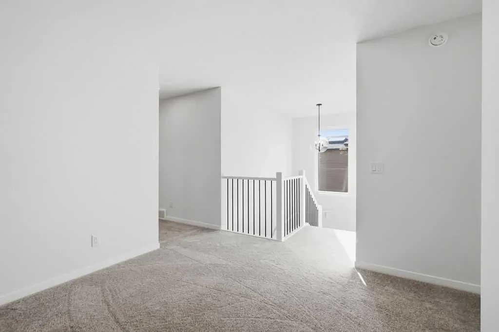 259 Marnot Grove NW Calgary AB T3J2J5