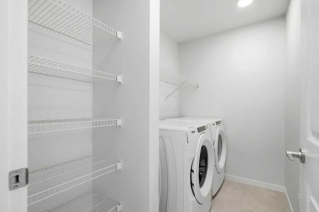 259 Marnot Grove NW Calgary AB T3J2J5