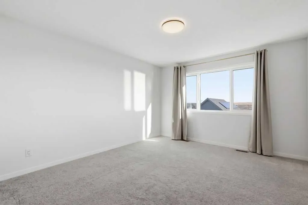 259 Marnot Grove NW Calgary AB T3J2J5