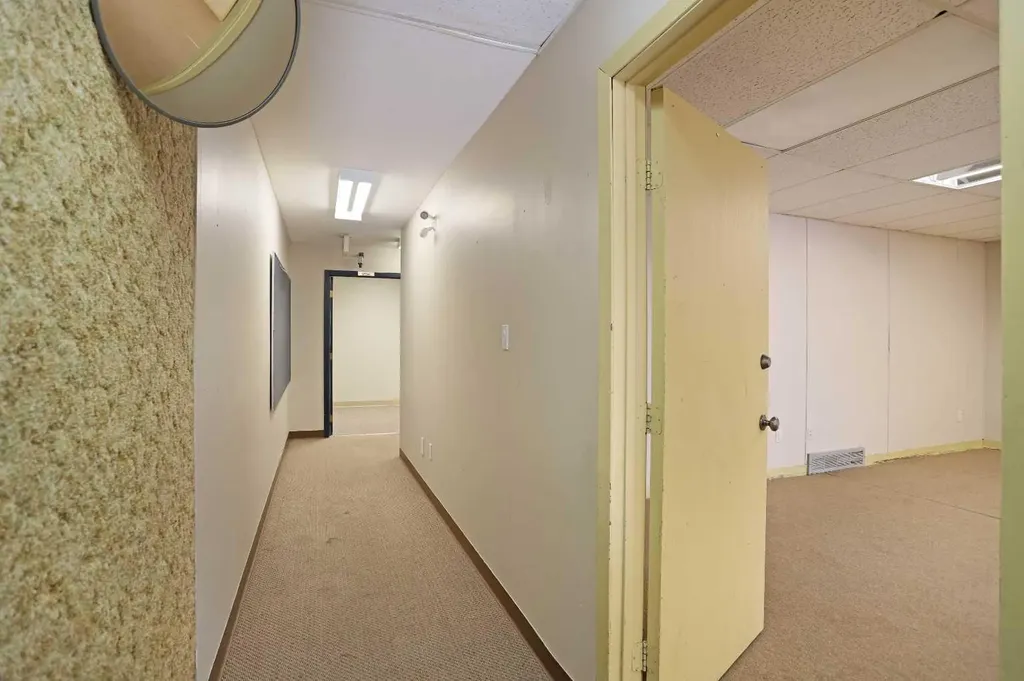 120 1 Avenue E Brooks AB T1R 0S4