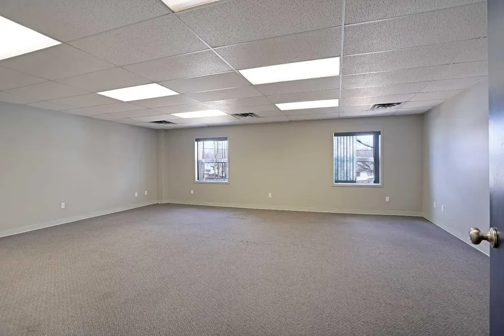 120 1 Avenue E Brooks AB T1R 0S4