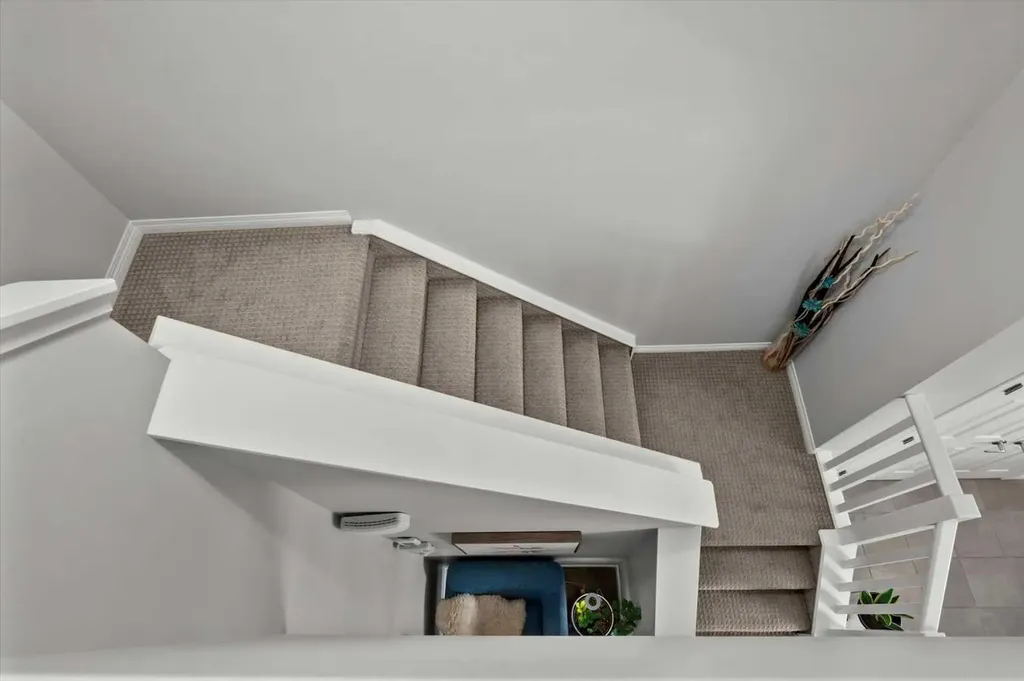 48 Walgrove Green SE Calgary AB T2X 2J1