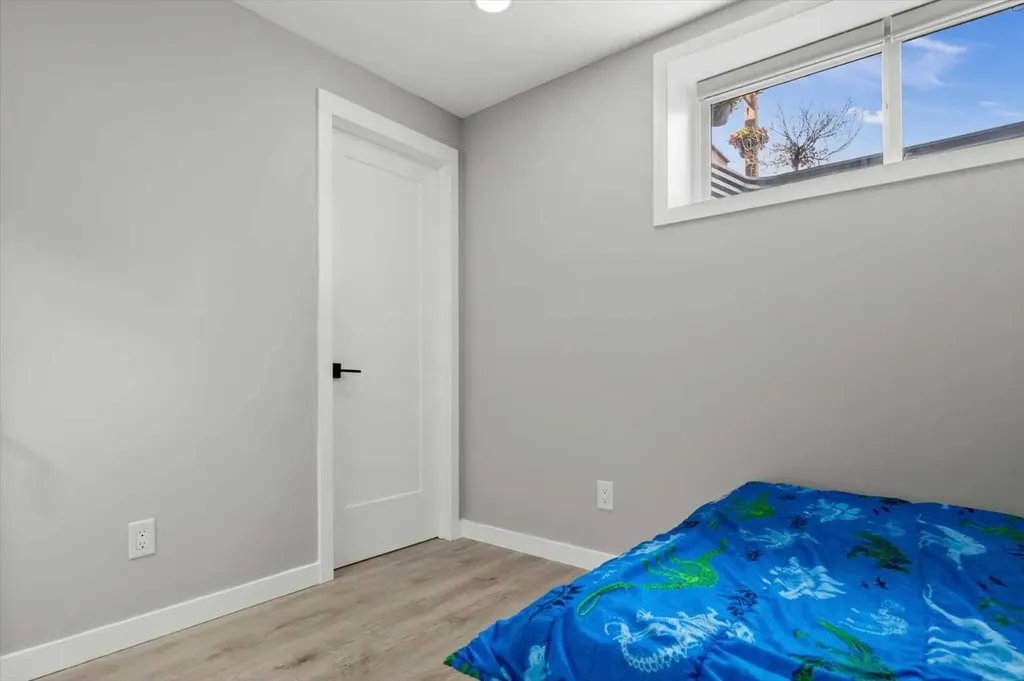 48 Walgrove Green SE Calgary AB T2X 2J1