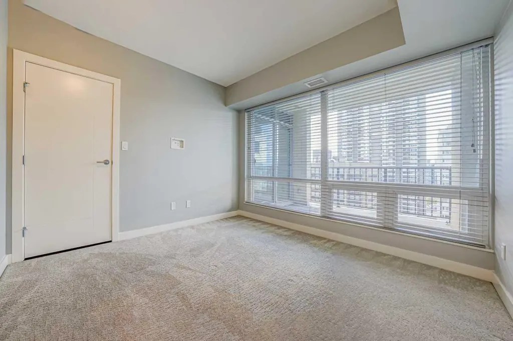 930 6 Avenue SW Calgary AB T2P 1J3