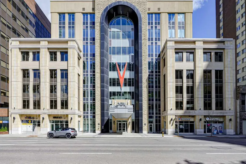 930 6 Avenue SW Calgary AB T2P 1J3