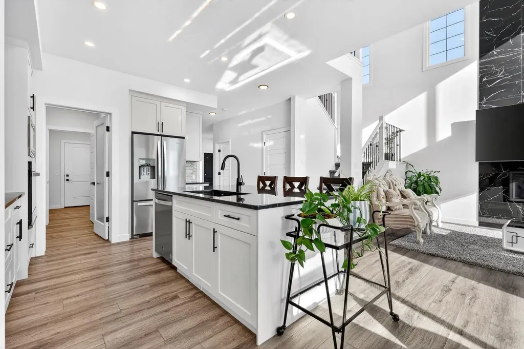 208 Dawson Circle Chestermere AB T1X 2R2