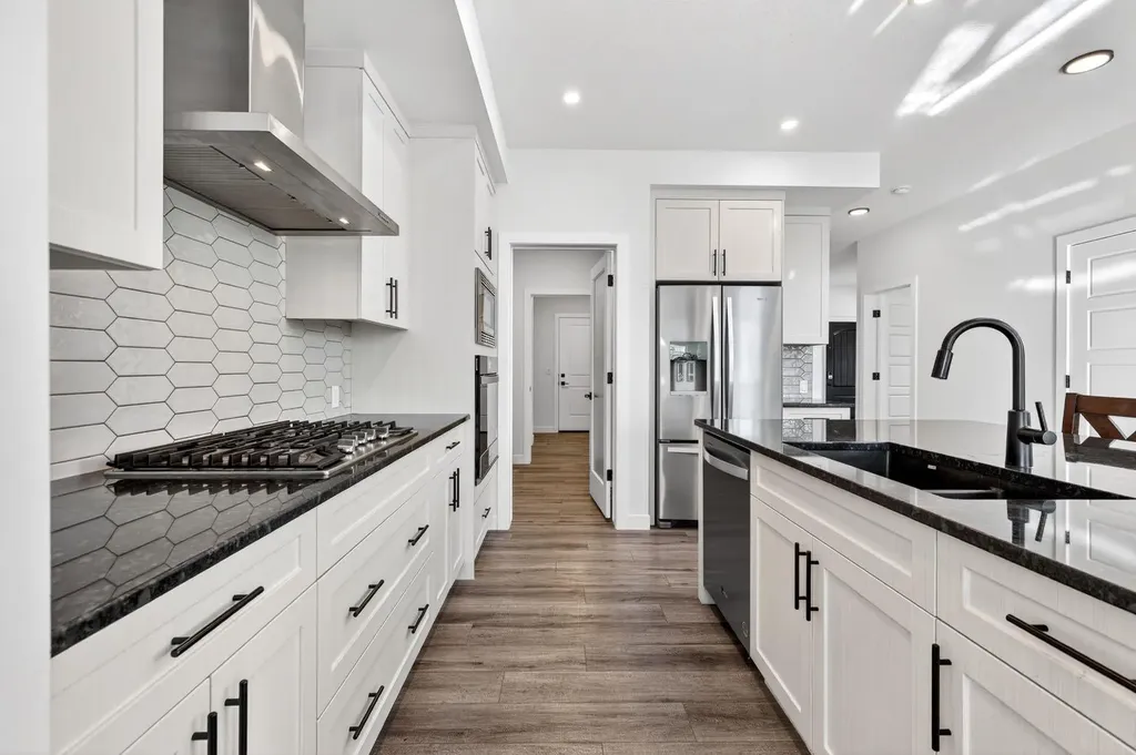 208 Dawson Circle Chestermere AB T1X 2R2