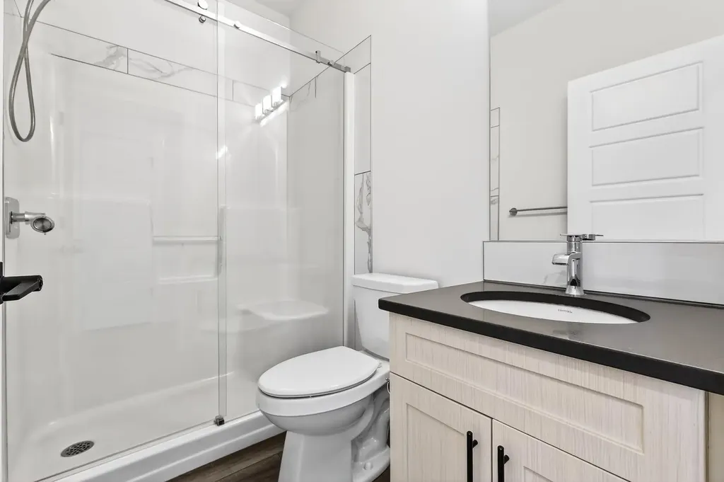 208 Dawson Circle Chestermere AB T1X 2R2