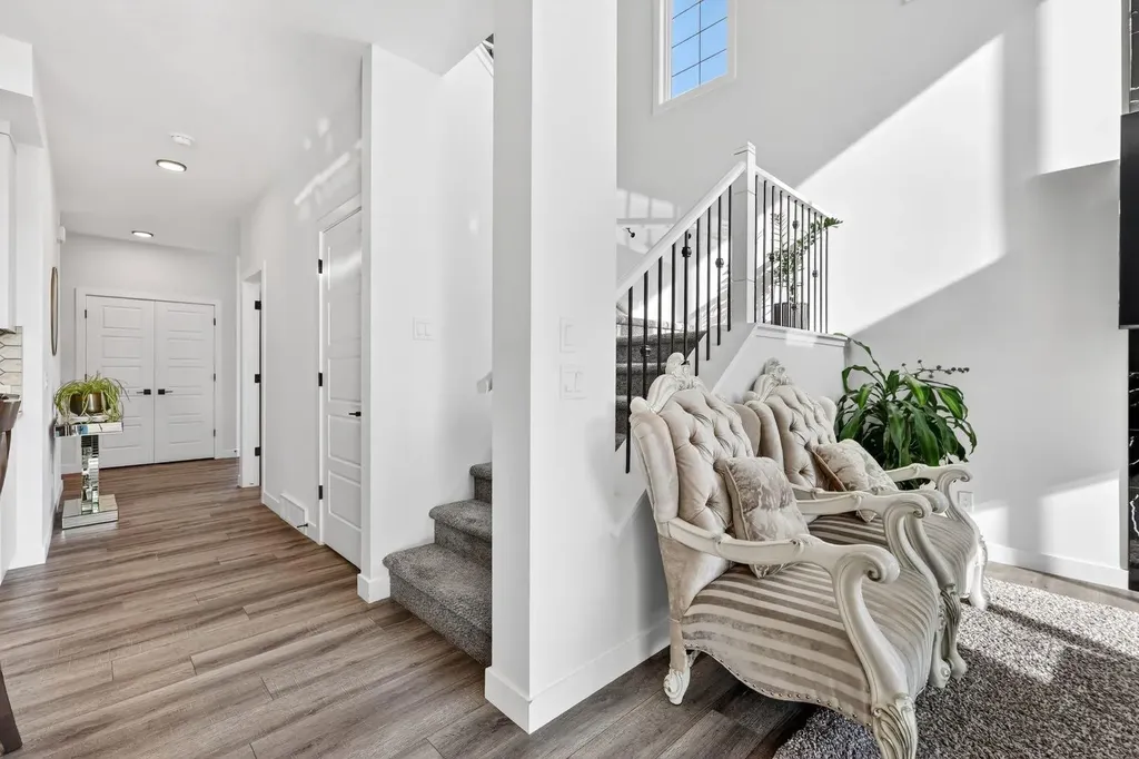 208 Dawson Circle Chestermere AB T1X 2R2