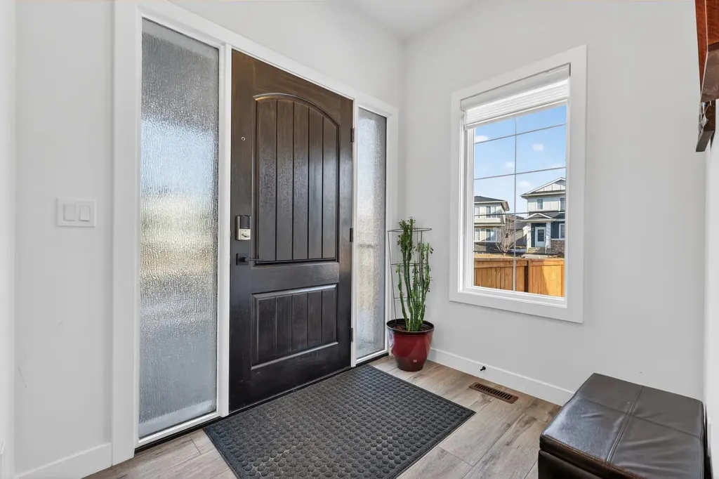 208 Dawson Circle Chestermere AB T1X 2R2