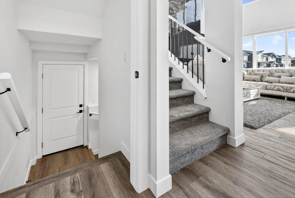 208 Dawson Circle Chestermere AB T1X 2R2