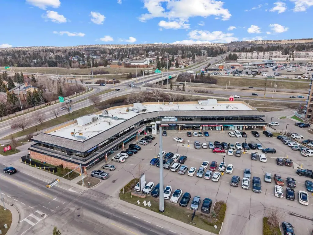 803 Varsity Estates Drive NW Calgary AB T3B 4W5