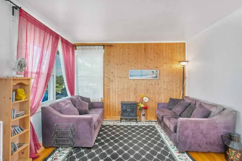 502 Sunnyside 500 Place Rural Ponoka County AB T0C 2J0