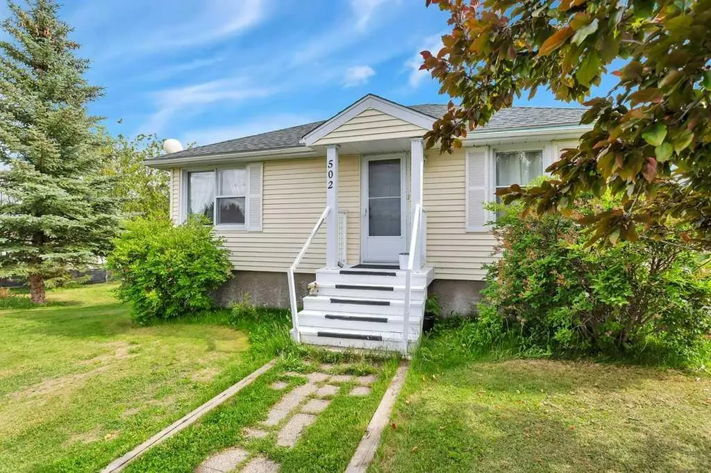 502 Sunnyside 500 Place Rural Ponoka County AB T0C 2J0