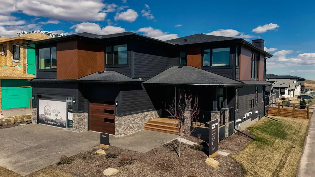 147 Siltstone Place Balzac AB T4B5T6