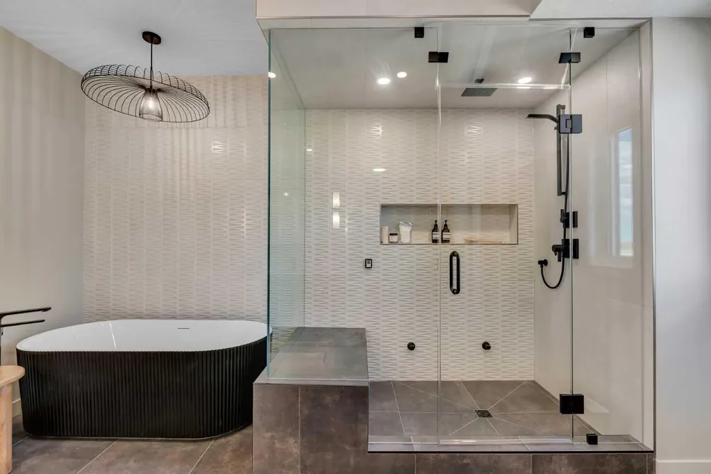 147 Siltstone Place Balzac AB T4B5T6