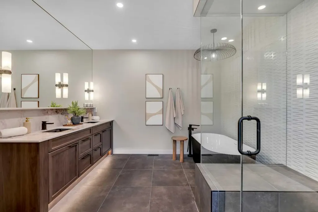 147 Siltstone Place Balzac AB T4B5T6
