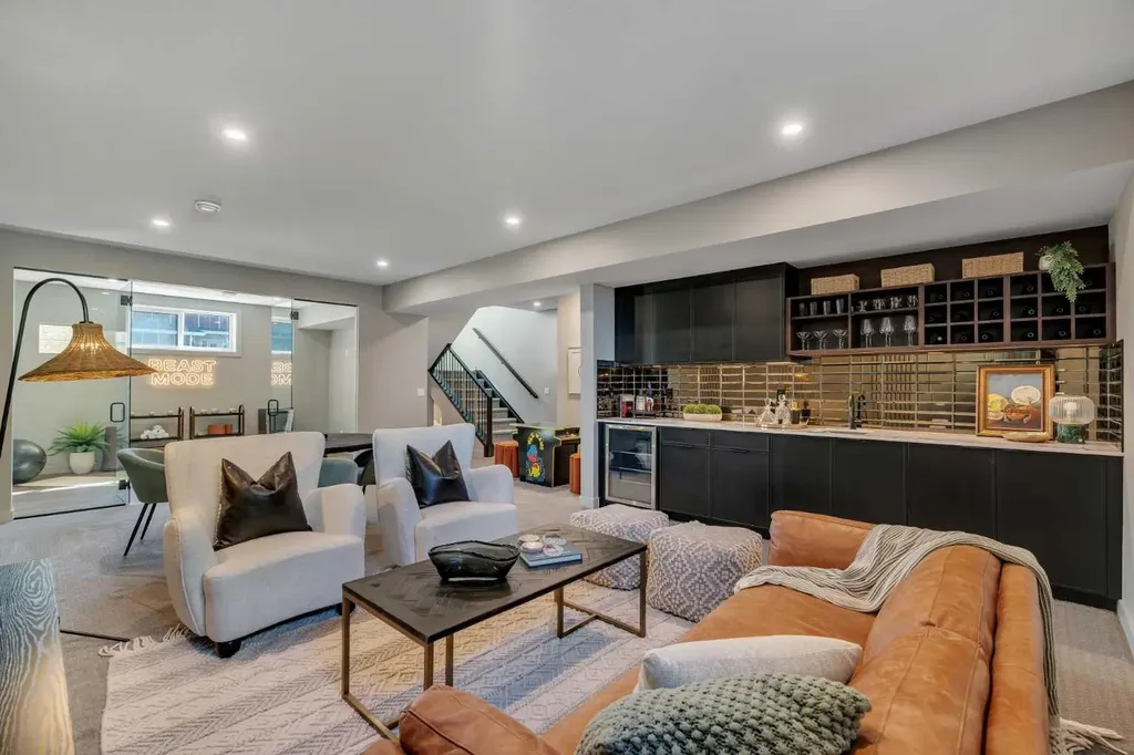 147 Siltstone Place Balzac AB T4B5T6