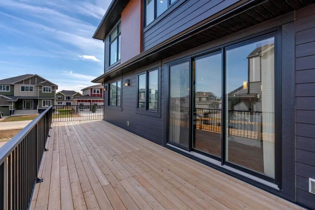 147 Siltstone Place Balzac AB T4B5T6