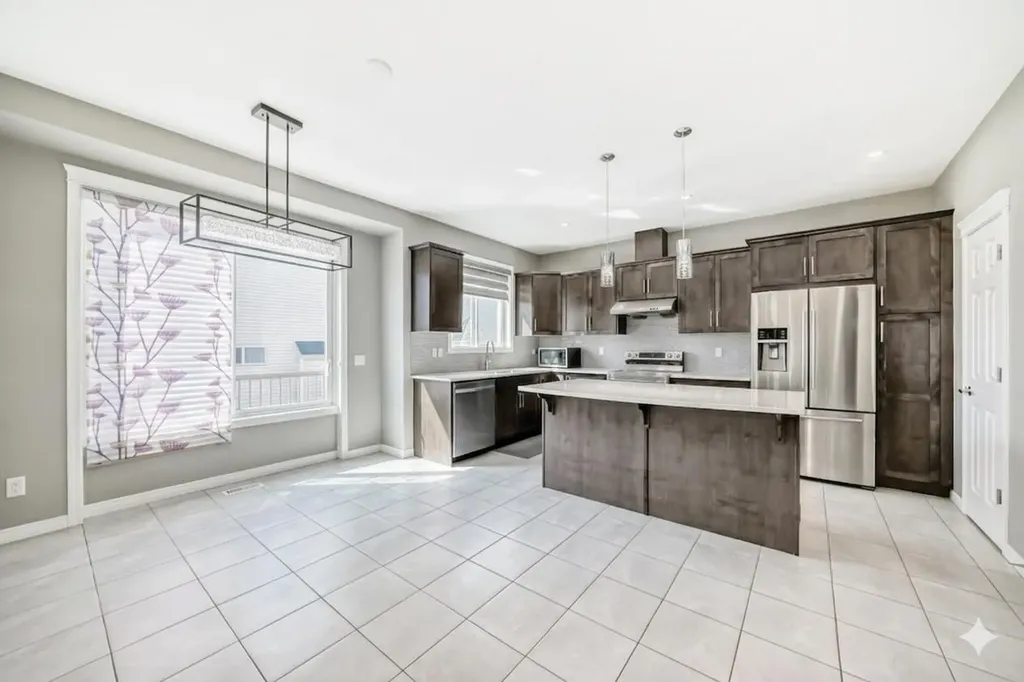 108 Cityside Park NE Calgary AB T3N 1J2