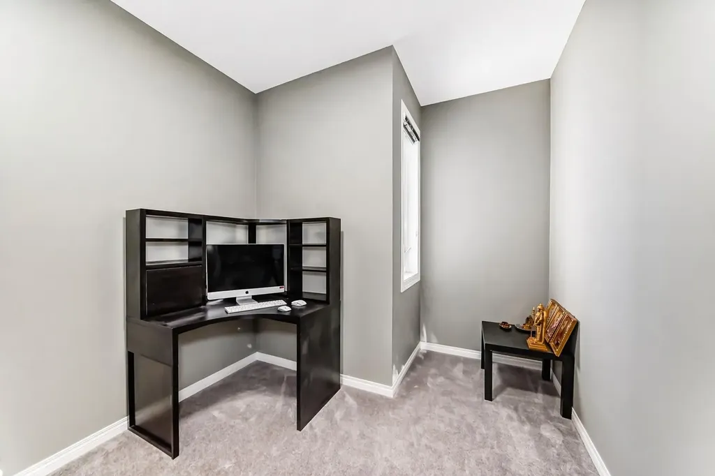 108 Cityside Park NE Calgary AB T3N 1J2
