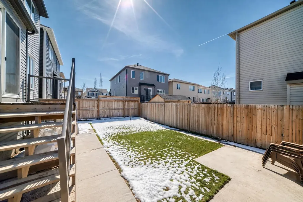 108 Cityside Park NE Calgary AB T3N 1J2