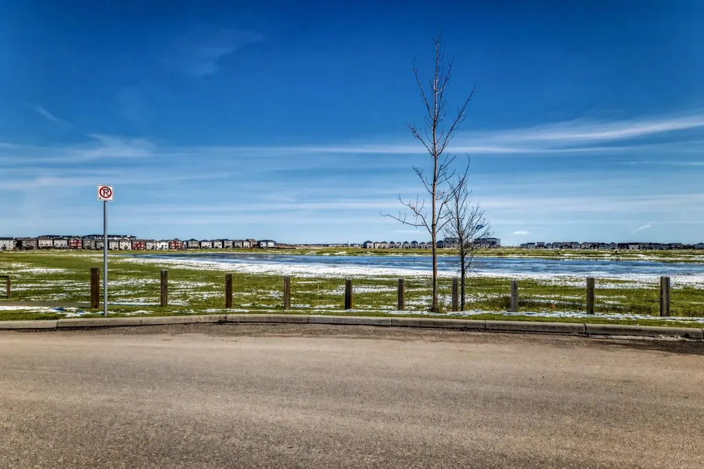 108 Cityside Park NE Calgary AB T3N 1J2