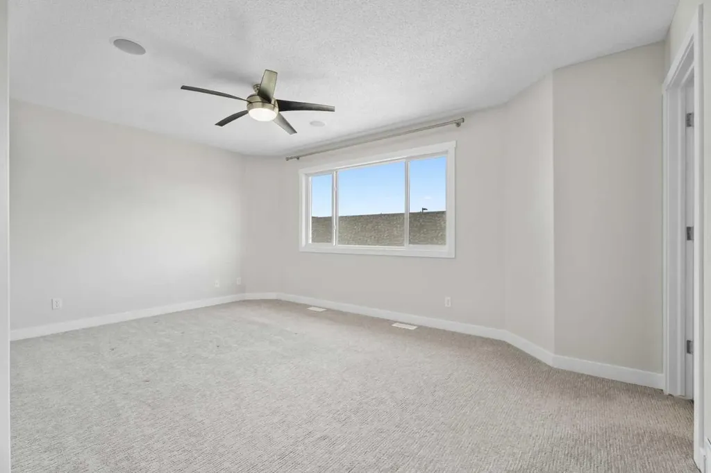 108 Drake Landing Court Okotoks AB T1S2M3