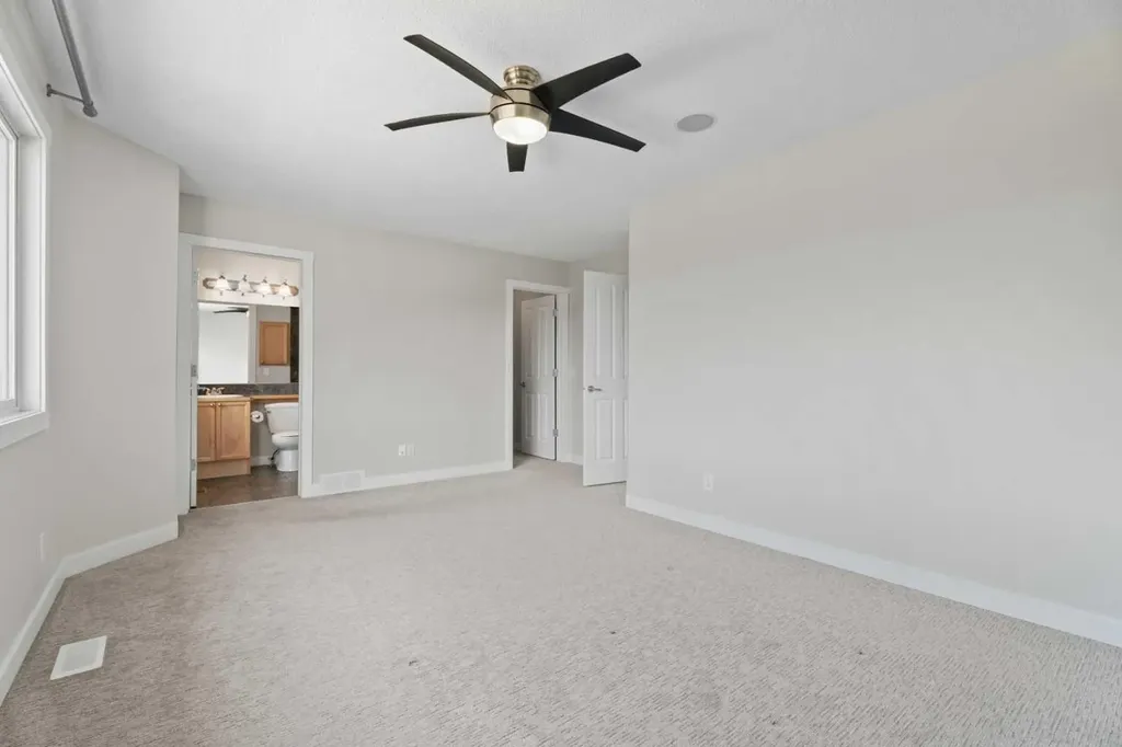 108 Drake Landing Court Okotoks AB T1S2M3