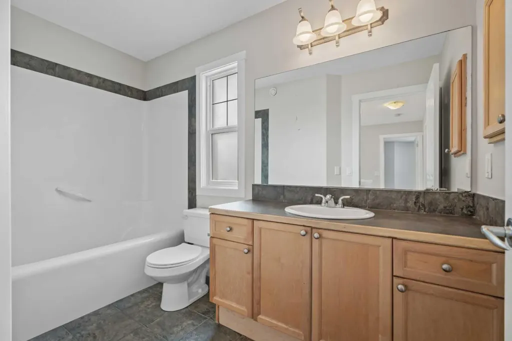 108 Drake Landing Court Okotoks AB T1S2M3