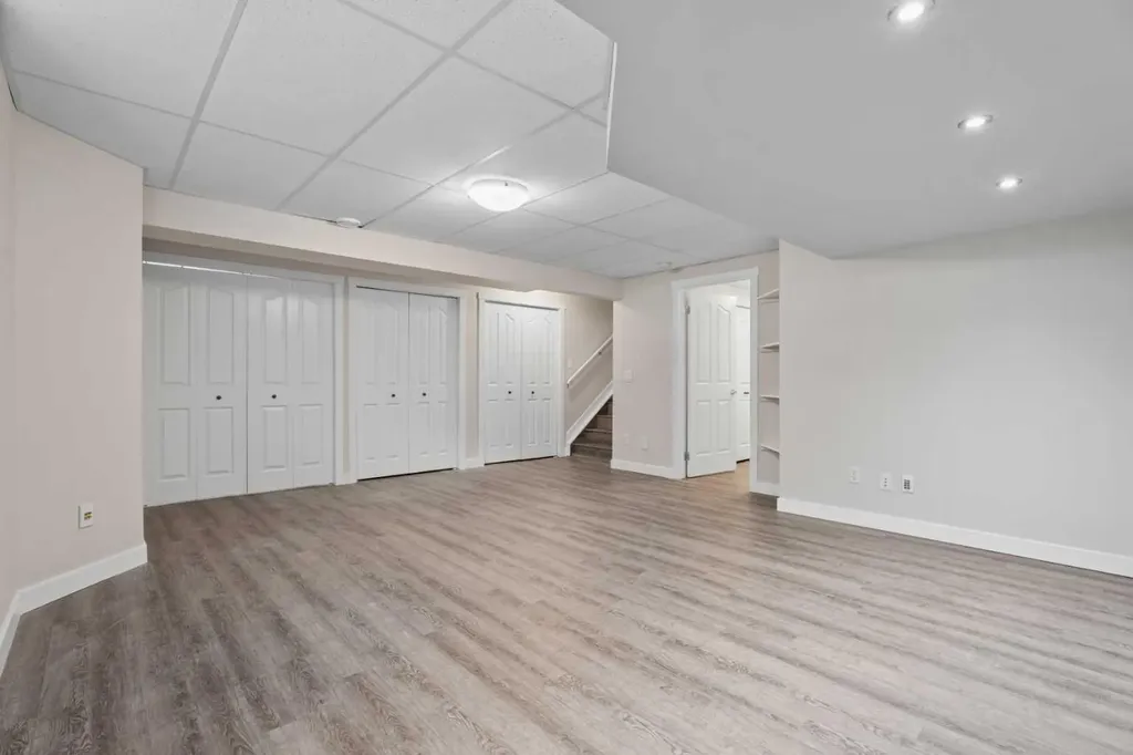 108 Drake Landing Court Okotoks AB T1S2M3