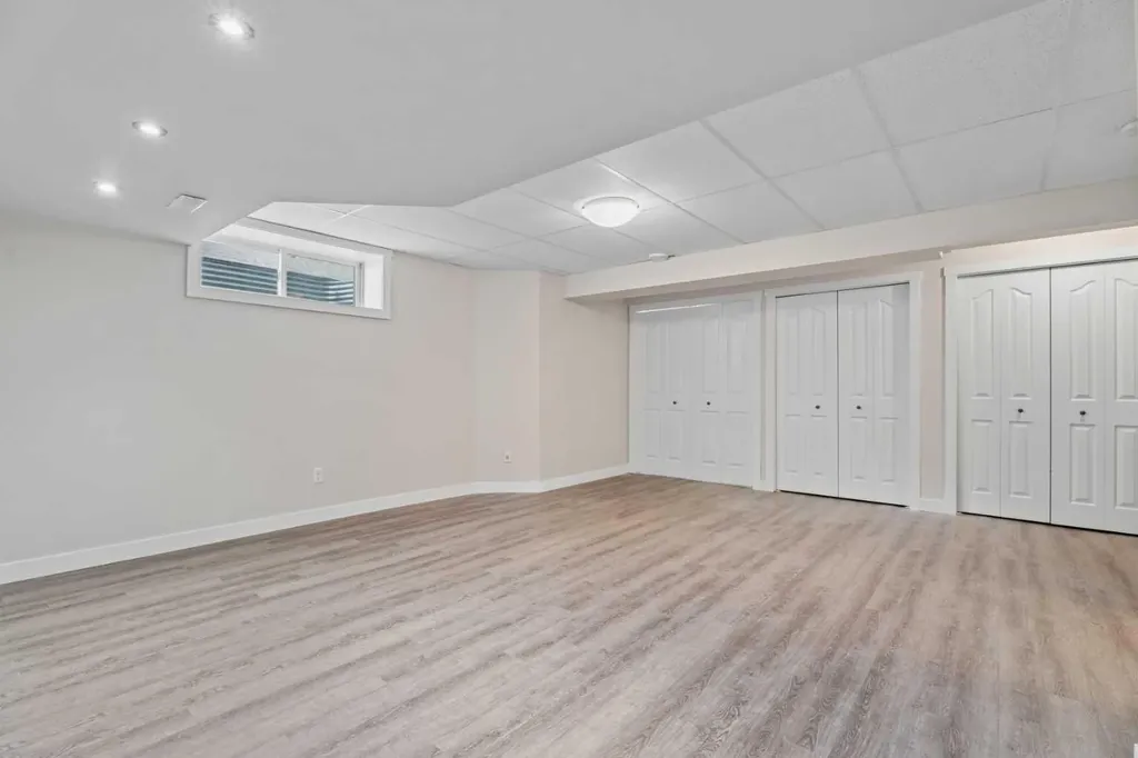 108 Drake Landing Court Okotoks AB T1S2M3
