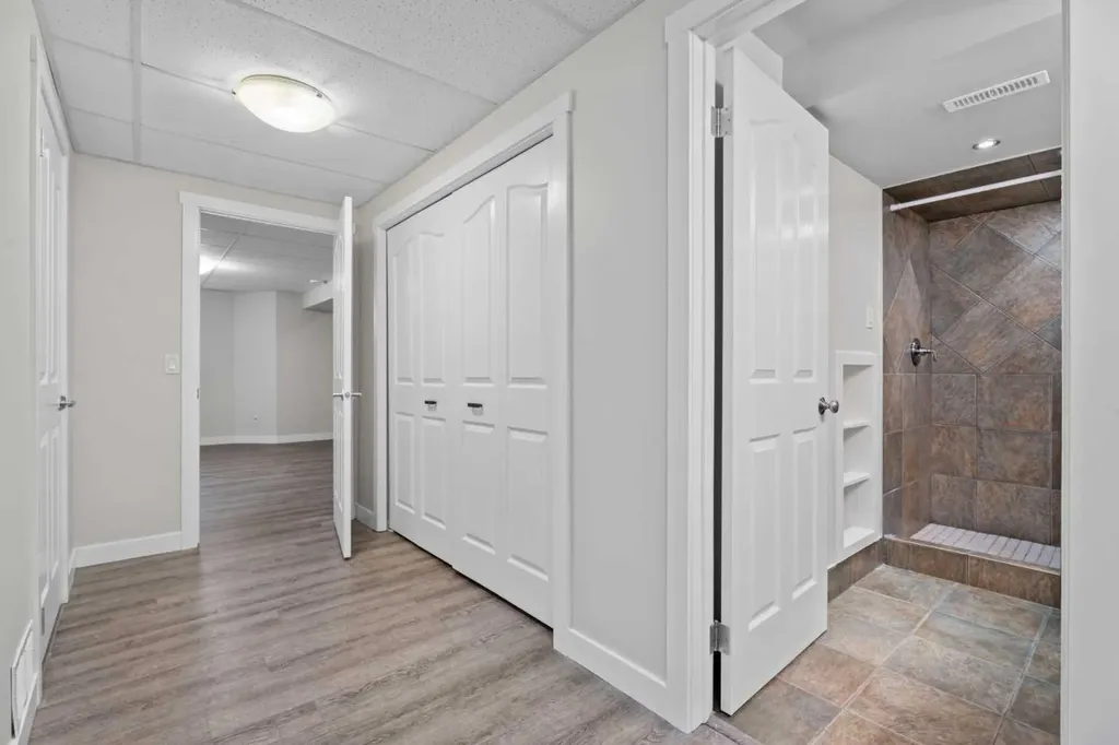108 Drake Landing Court Okotoks AB T1S2M3