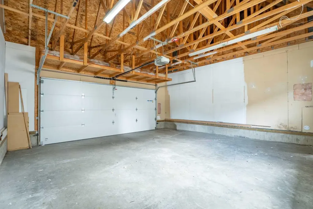 108 Drake Landing Court Okotoks AB T1S2M3
