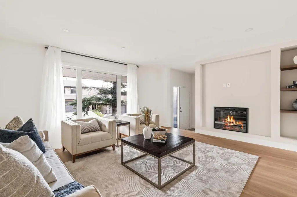 11 Coach Manor Rise SW Calgary AB T3H 1C5
