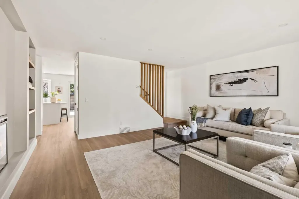 11 Coach Manor Rise SW Calgary AB T3H 1C5