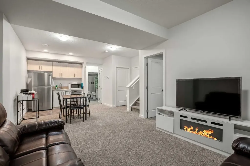 223 Savanna Way NE Calgary AB T3J 0Z9