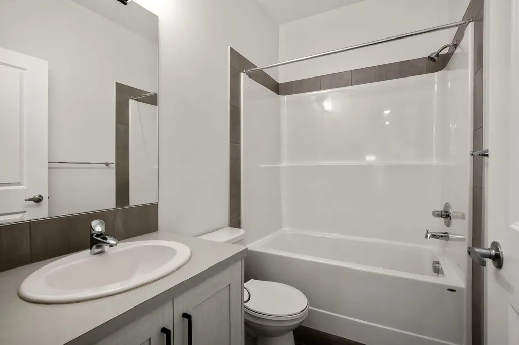 223 Savanna Way NE Calgary AB T3J 0Z9