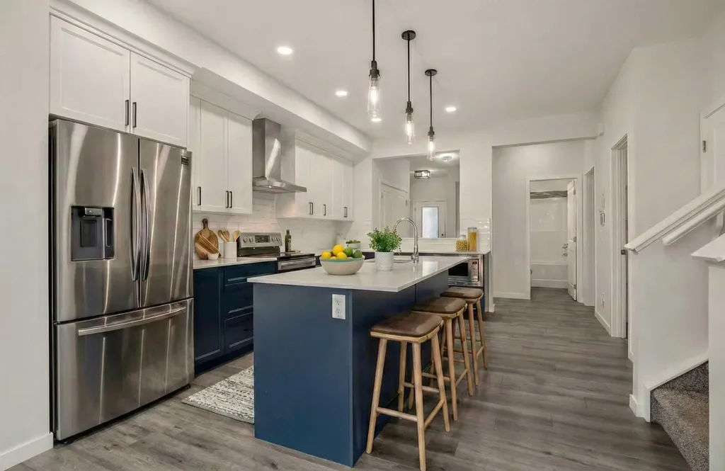 223 Savanna Way NE Calgary AB T3J 0Z9
