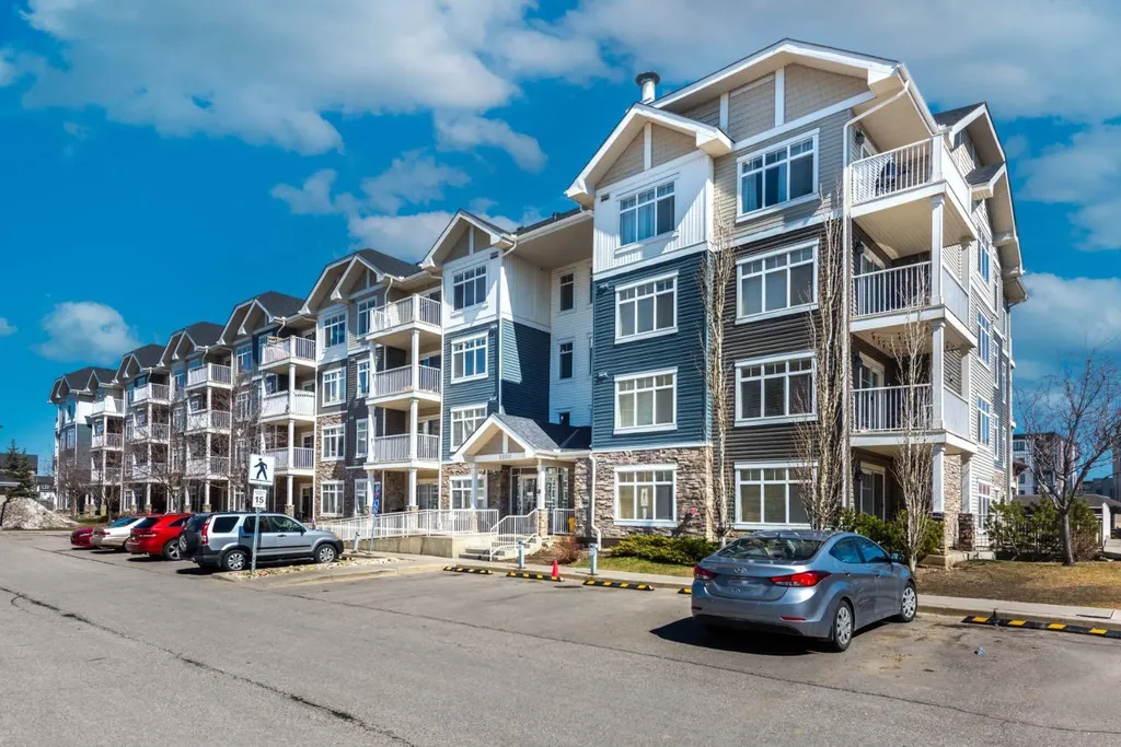 155 Skyview Ranch Way NE Calgary AB T3N 0L3